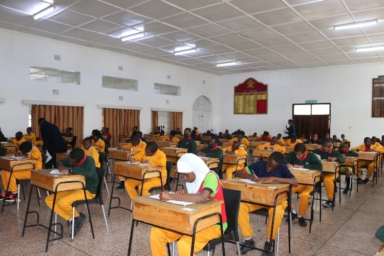 考場現(xiàn)場。埃格頓大學孔子學院供圖