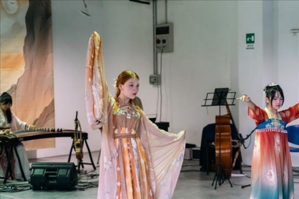 交流活動(dòng)現(xiàn)場(chǎng)。 中國(guó)駐意大利使館供圖