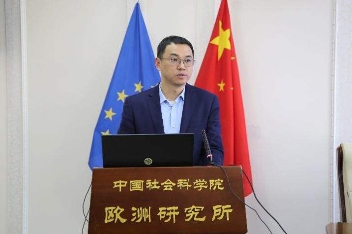 社會科學(xué)文獻出版社副總編輯童根興作開幕式致辭。吳迪攝