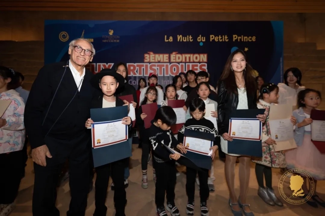 第三屆國際藝術(shù)聯(lián)創(chuàng)聯(lián)展盛大開幕。法中交流促進(jìn)會(huì)供圖