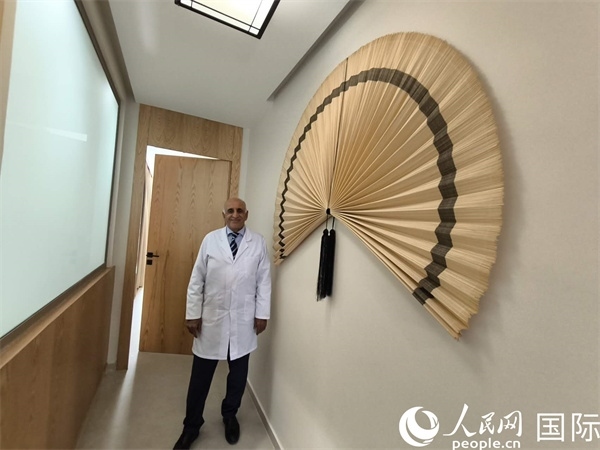 哈利勒的診所內(nèi)。人民網(wǎng)記者 黃培昭攝