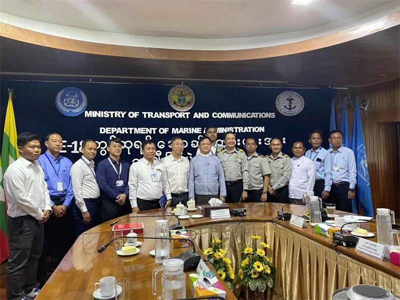 緬甸第18屆國(guó)家級(jí)港口設(shè)施安全聯(lián)合演習(xí)頒獎(jiǎng)儀式現(xiàn)場(chǎng)。中緬油氣管道公司供圖