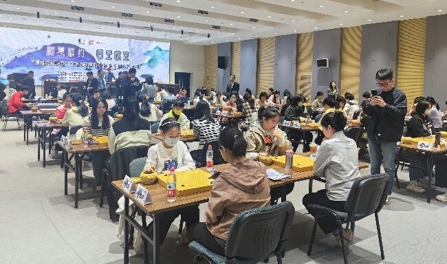 比賽現(xiàn)場(chǎng)。人民網(wǎng)記者 李乃妍攝