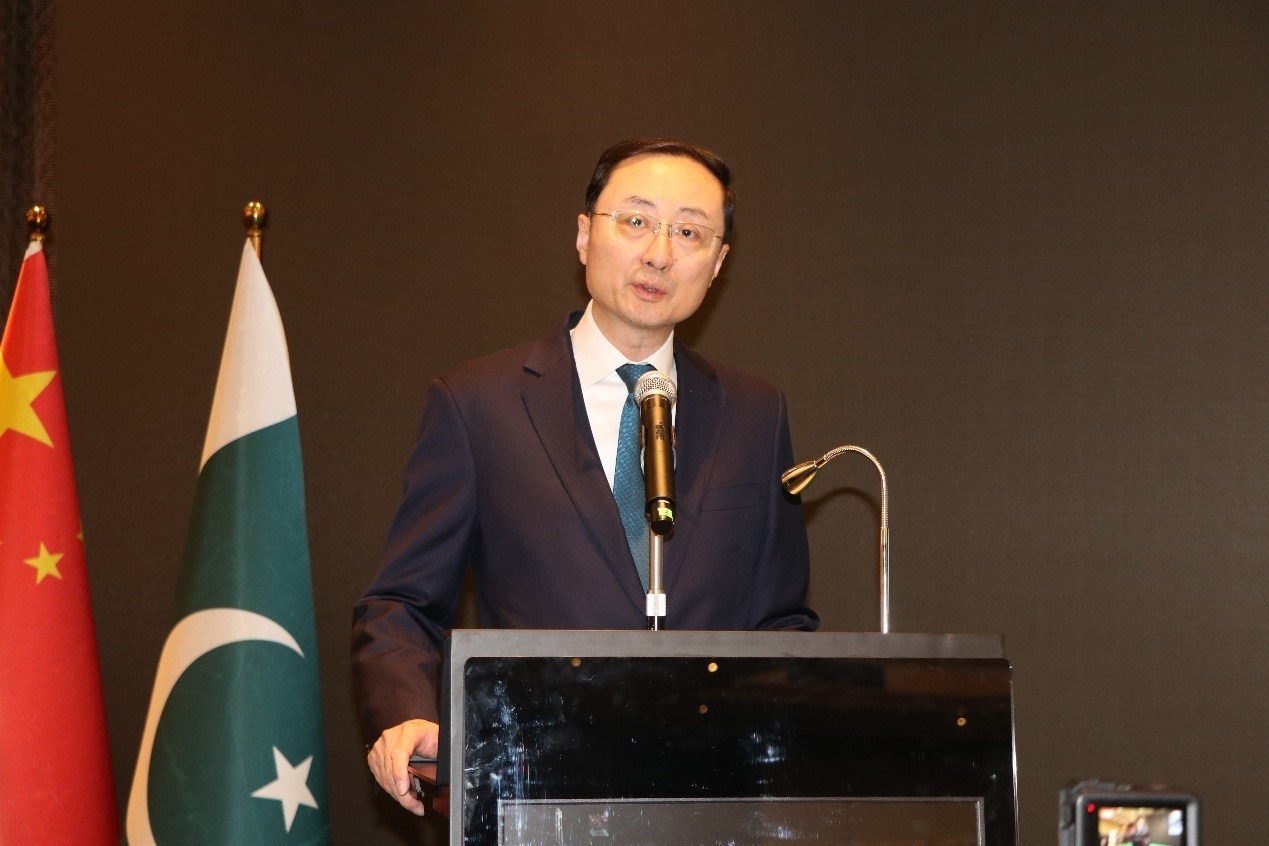 外交部副部長孫衛(wèi)東致辭。巴基斯坦駐華大使館供圖