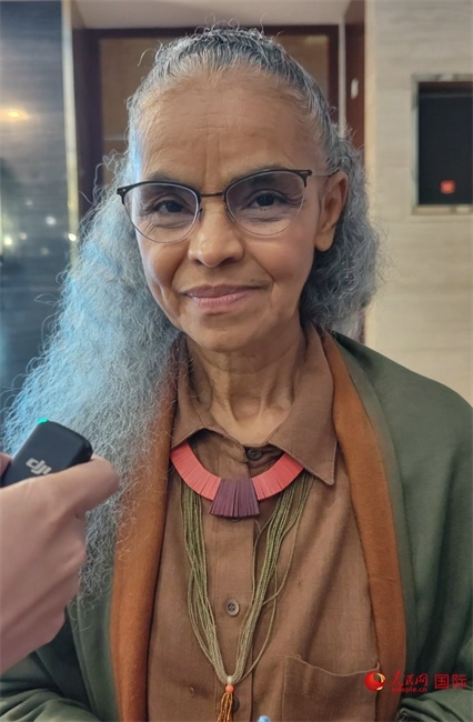 巴西環(huán)境與氣候部部長瑪麗娜·席爾瓦接受人民網(wǎng)采訪。人民網(wǎng)記者 符園園攝