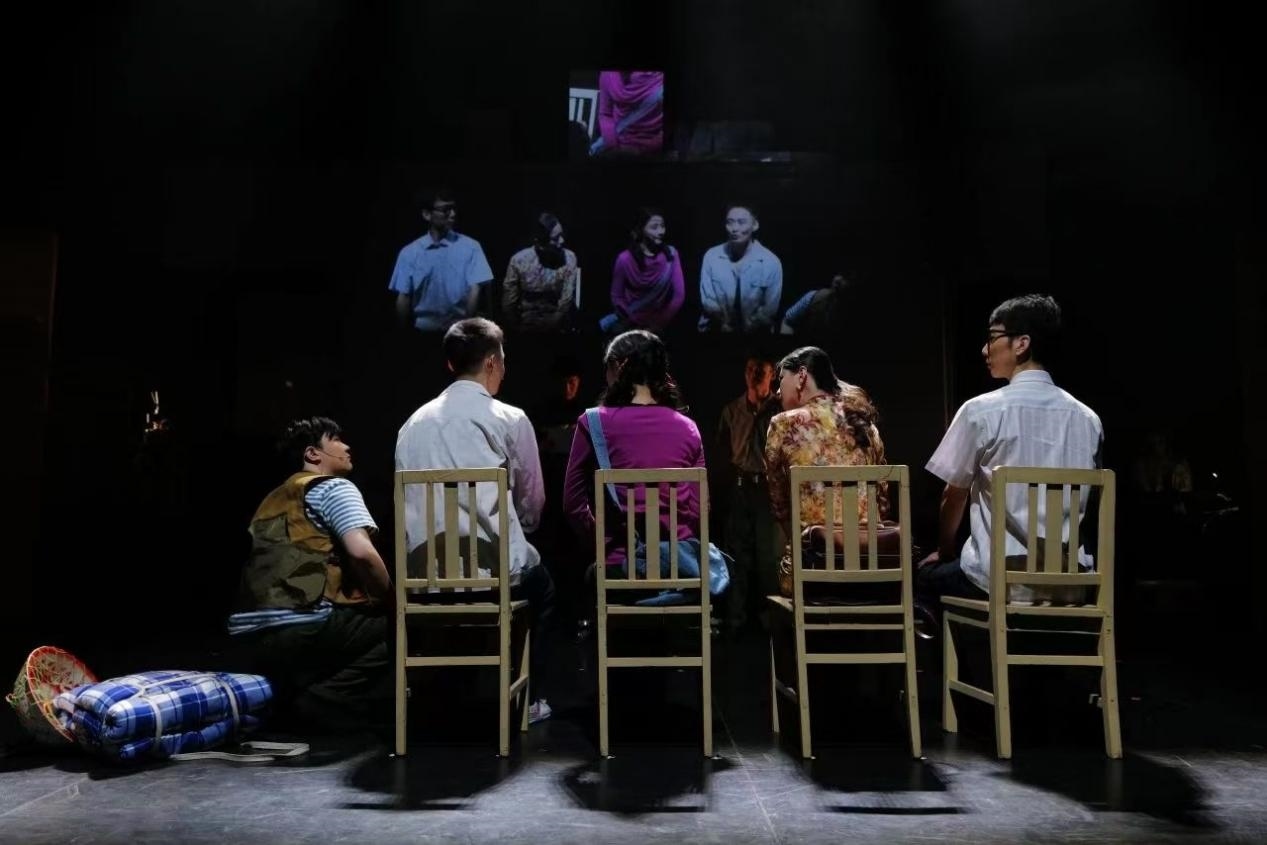 《布吉出租屋》劇照。國家話劇院供圖