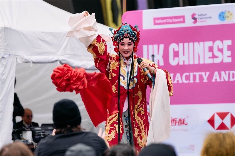 演員蔡衛(wèi)莉的秦腔表演贏得陣陣好評(píng)。 楊浩鵬攝