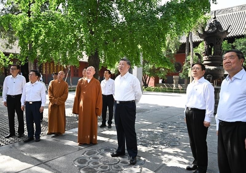 △2025年5月19日，習近平總書記在河南洛陽白馬寺考察。