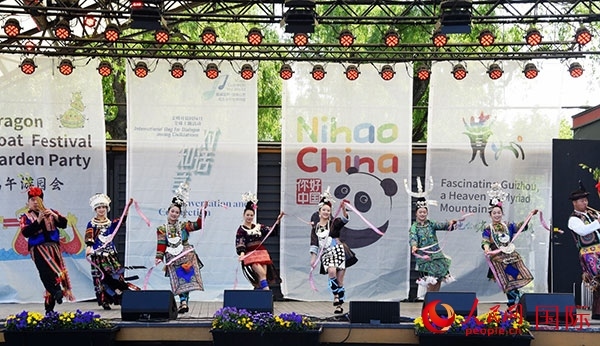 舞蹈《迎客歌》。人民網(wǎng)記者 殷淼